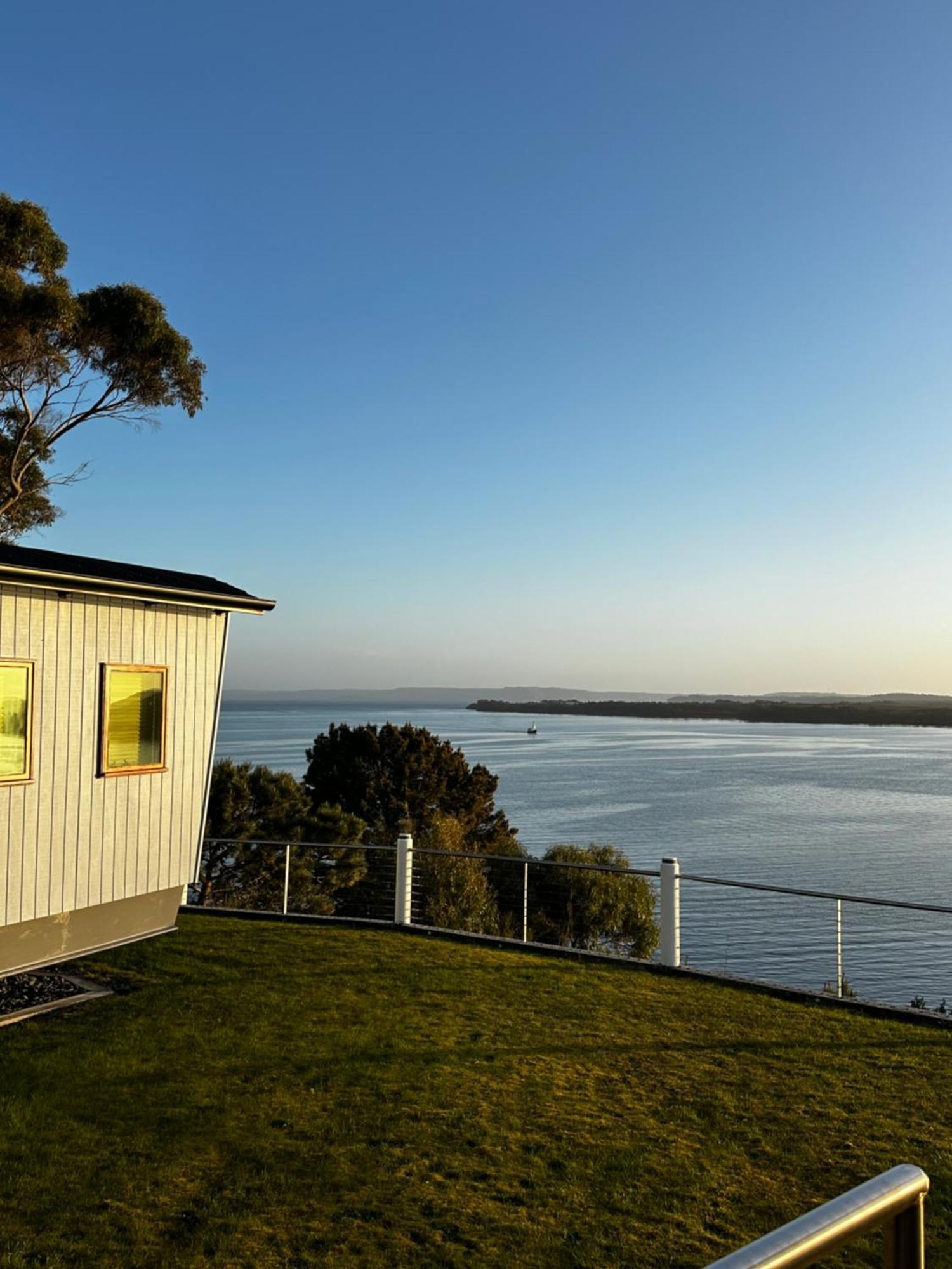 Wheelhouse Apartments Стран Экстерьер фото